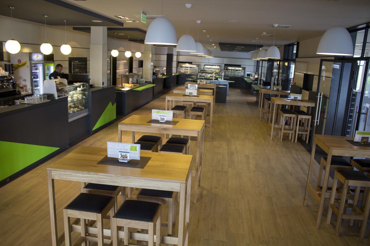 Brinje Hotel Lika Sjever מראה חיצוני תמונה
